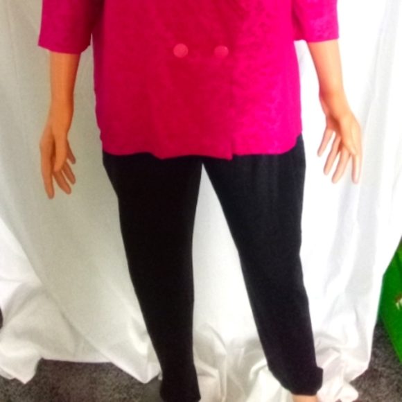 C&A 2 piece, stirrup pants, pink and black, made in Germany - Picture 3 of 4